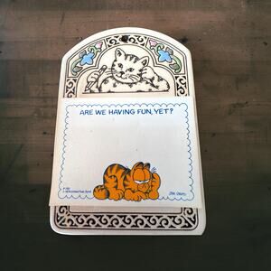 Vintage 1978 Garfield Ceramic Memo Pad Holder Cat Writing Note Board Jim Davis